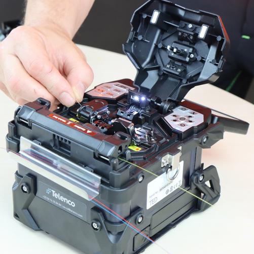 Kit Soudeuse fibre optique gaine - Soudeuse fibre optique D3