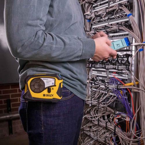 Etiqueteuse Brady M211 - Etiqueteuse Brady