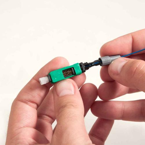 Connecteur montable sur site 0,9 - Raccords optique