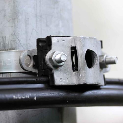 Suspension câble FO figure-8 Ø 4 - Pince d'ancrage et suspension cuivre
